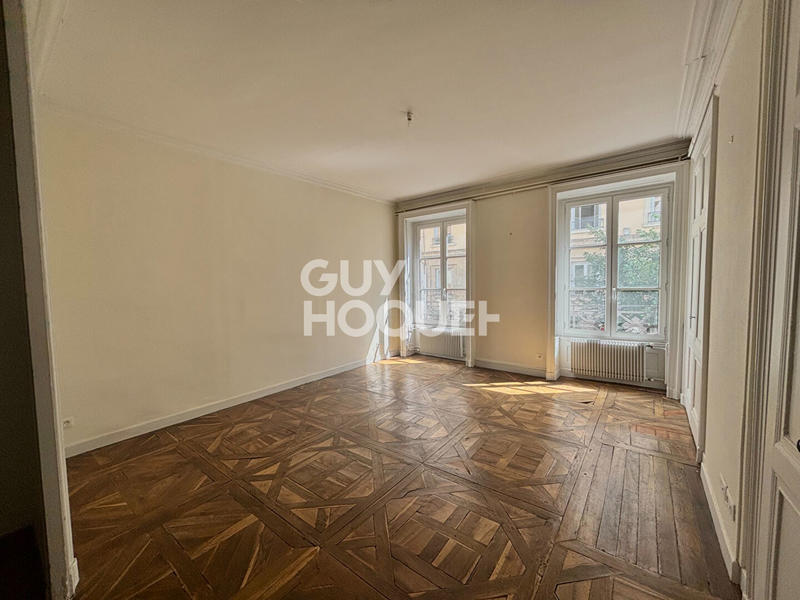 Appartement - 114 m² - 4 pièces