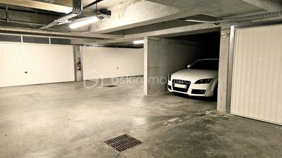 Parking - 13 m²