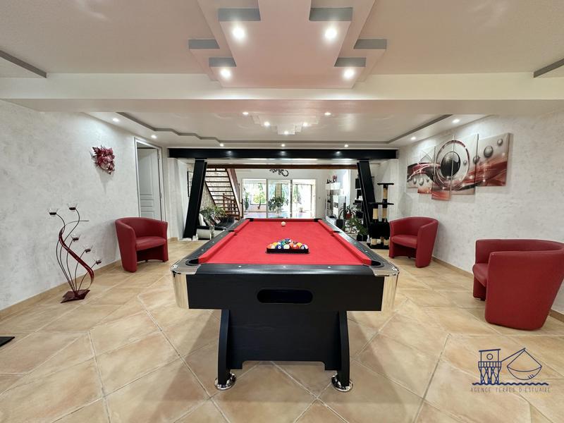 Maison ancienne - 272 m² - 9 pièces