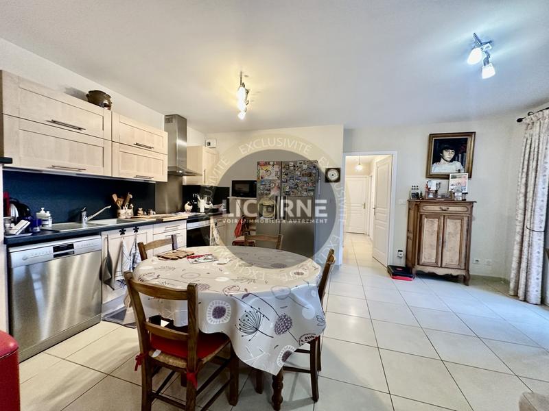 Appartement - 89 m² - 3 pièces