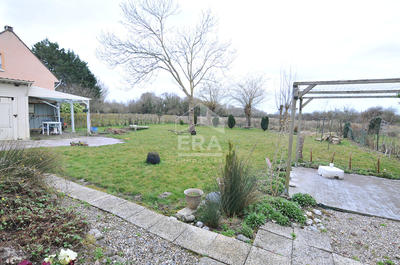 Maison - 122 m² - 6 pièces