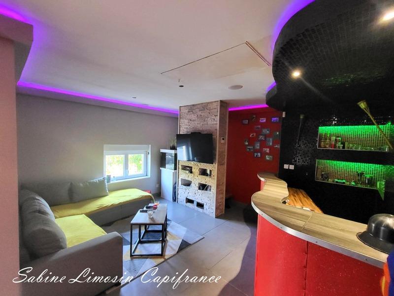 Maison - 105 m² - 4 pièces