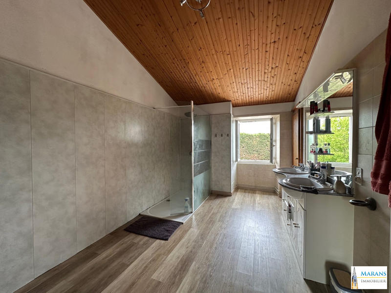 Ferme - 213 m² - 6 pièces