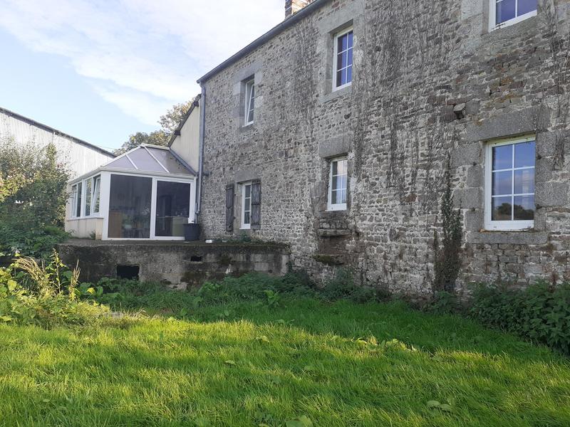 Maison - 200 m² - 6 pièces