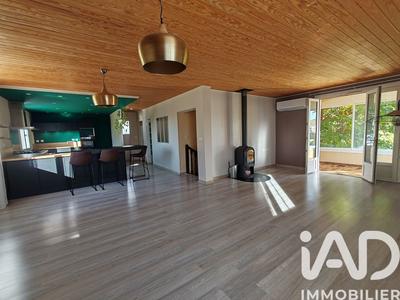 Maison - 152 m² - 5 pièces