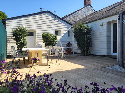 Maison - 199 m² - 7 pièces