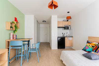 Studio - 16 m² - 1 pièce