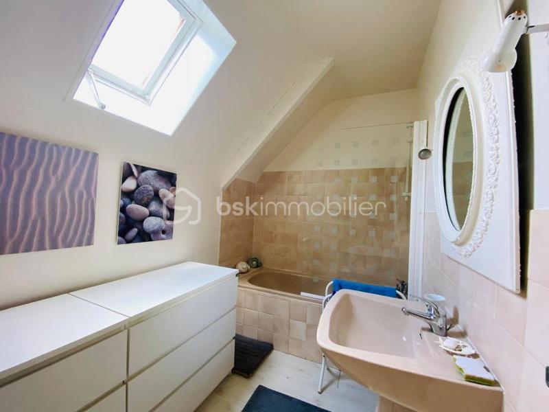 Maison ancienne - 246 m² - 7 pièces