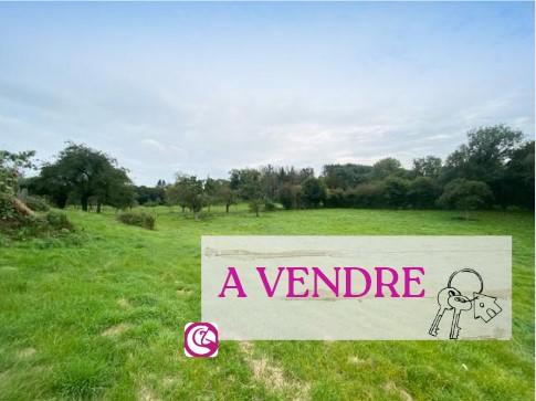 Terrain constructible - 762 m²