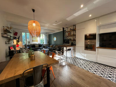 Maison - 144 m² - 5 pièces