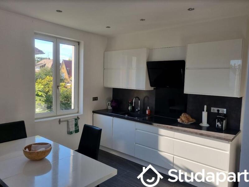 Chambre - 11 m² - 1 pièce