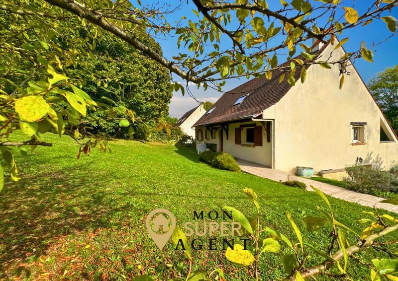 Maison - 171 m² - 9 pièces