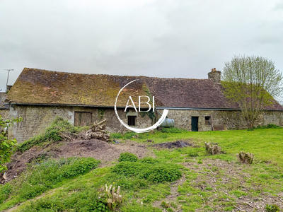 Maison ancienne - 180 m² - 3 pièces