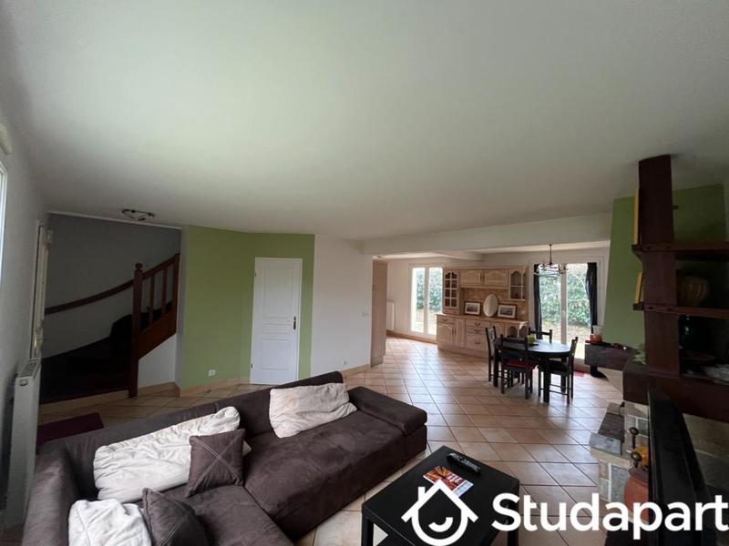 Chambre - 15 m² - 1 pièce