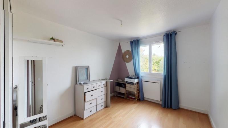 Maison - 98 m² - 4 pièces