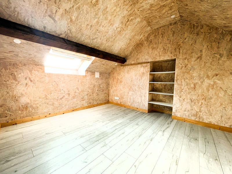 Maison de village - 95 m² - 5 pièces