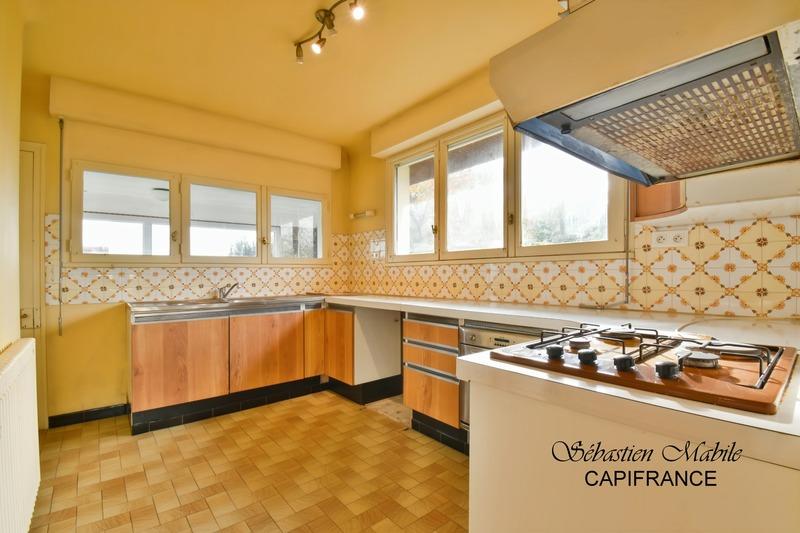 Maison - 102 m² - 5 pièces