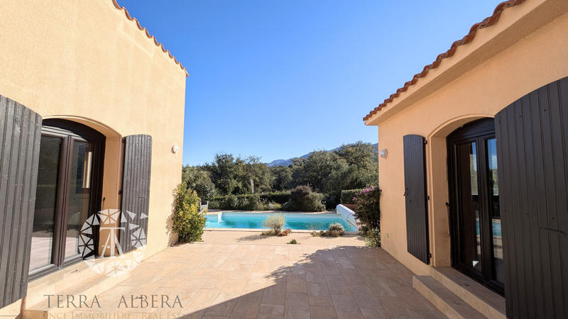 Villa - 165 m² - 5 pièces