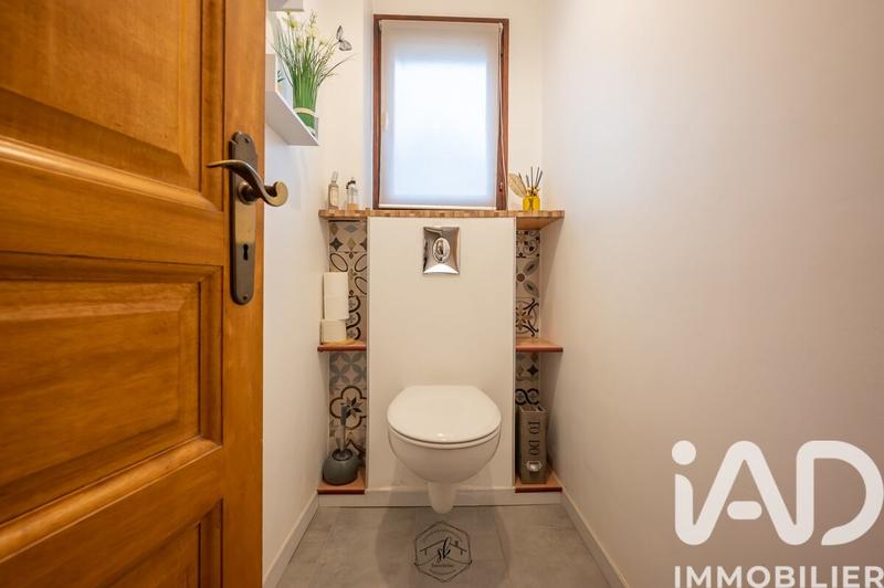 Maison - 159 m² - 6 pièces