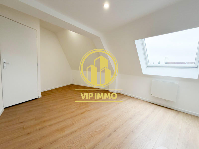 Maison - 90 m² - 6 pièces