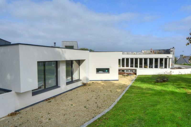 Maison - 260 m² - 8 pièces