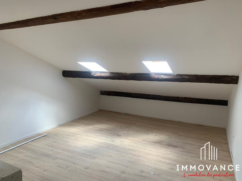 Appartement - 101 m² - 4 pièces