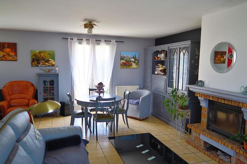 Maison - 94 m² - 4 pièces