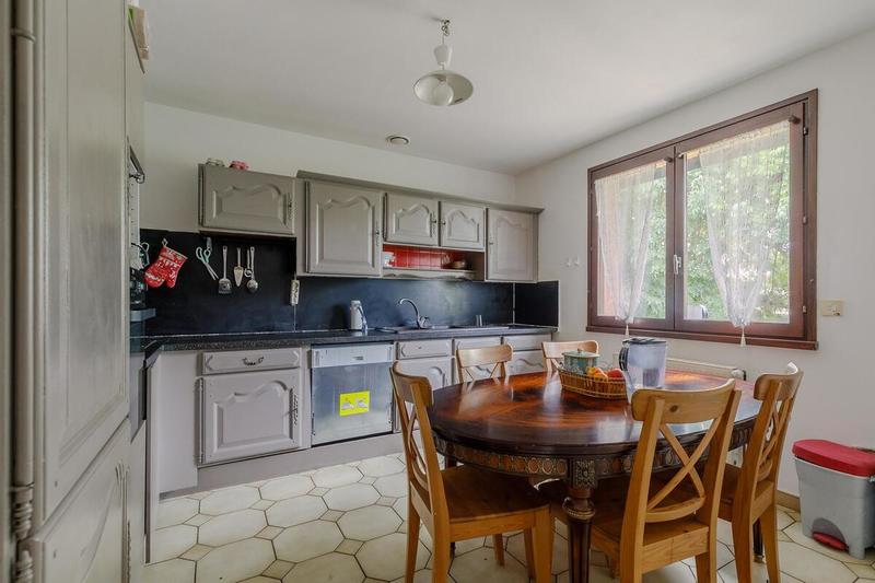 Maison - 170 m² - 6 pièces