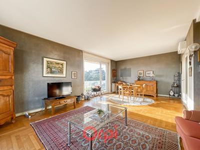 Appartement - 109 m² - 4 pièces