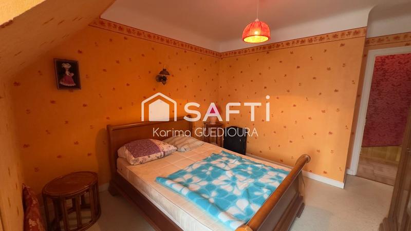 Maison - 157 m² - 8 pièces