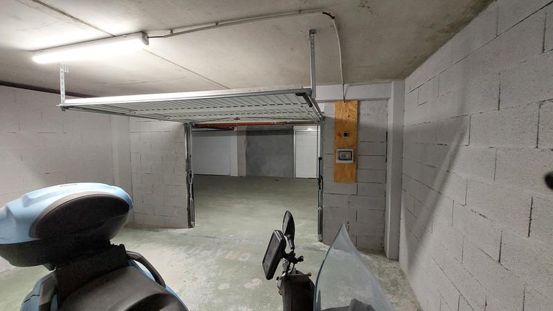 Parking / Garage - 19 m²