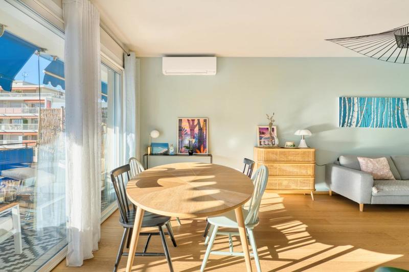 Appartement - 86 m² - 4 pièces