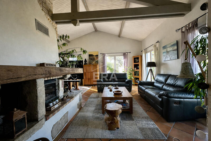 Maison - 162 m² - 7 pièces