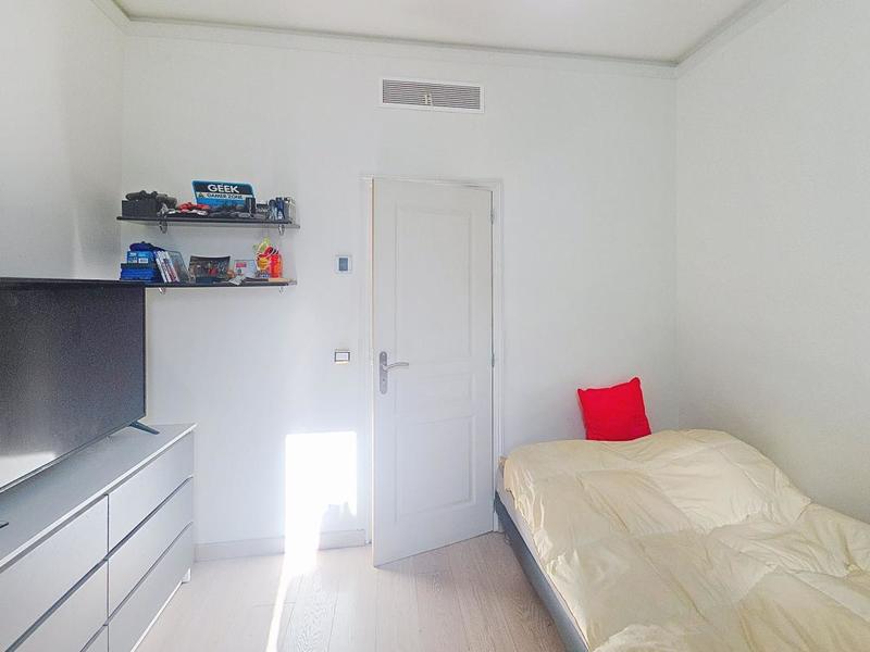 Penthouse - 100 m² - 4 pièces