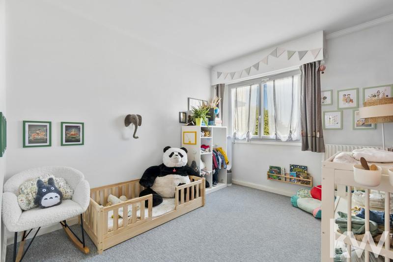 Appartement - 81 m² - 4 pièces