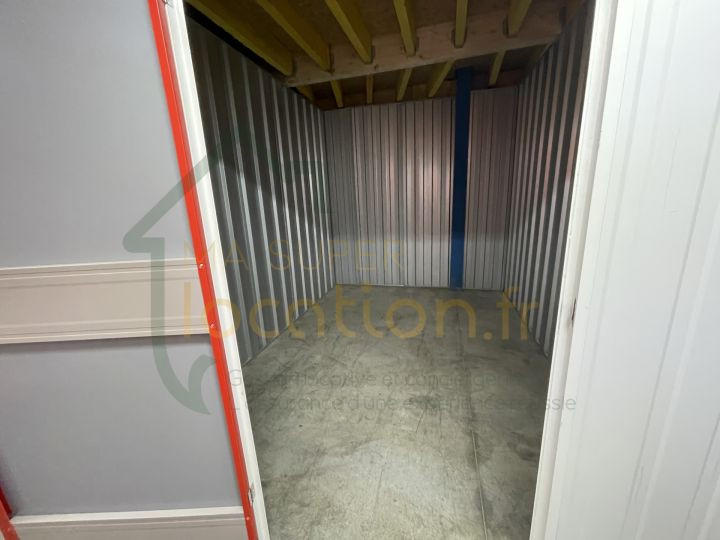 Parking / Garage - 36 m²