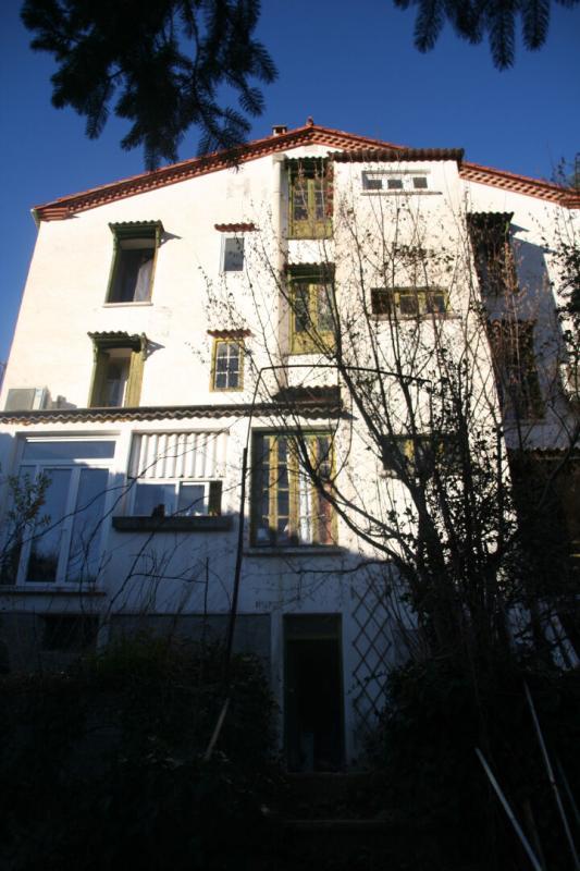 Maison - 400 m² - 17 pièces