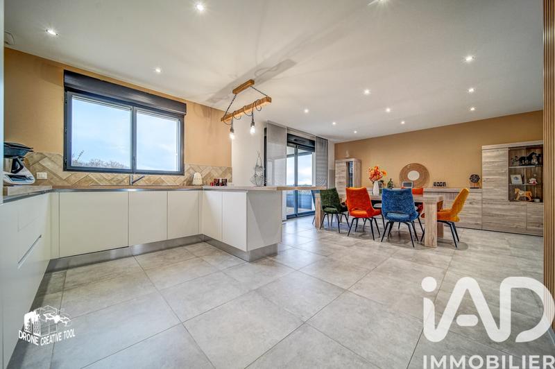 Maison - 176 m² - 6 pièces