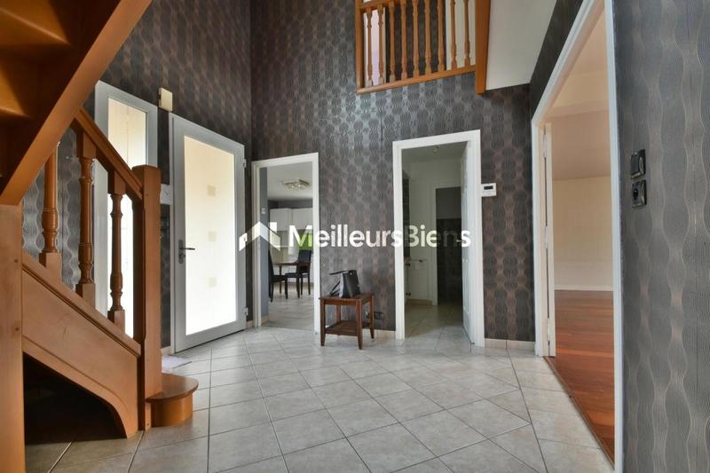 Maison - 175 m² - 6 pièces