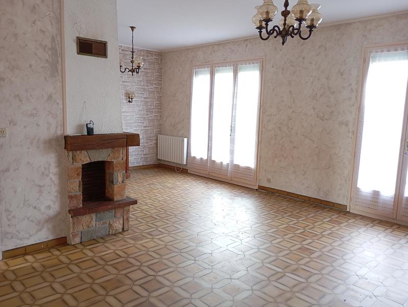 Maison - 104 m² - 5 pièces