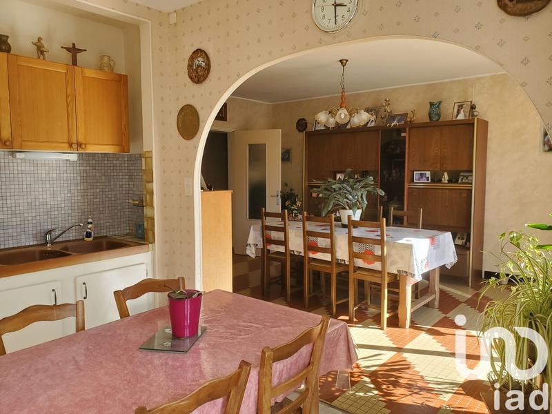Maison - 170 m² - 8 pièces