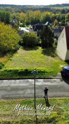 Terrain constructible - 254 m²