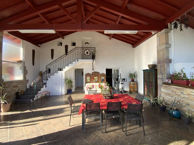 Maison - 148 m² - 6 pièces