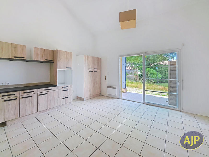 Maison - 74 m² - 4 pièces