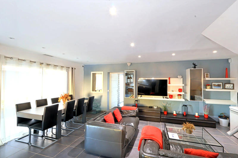 Maison - 126 m² - 5 pièces