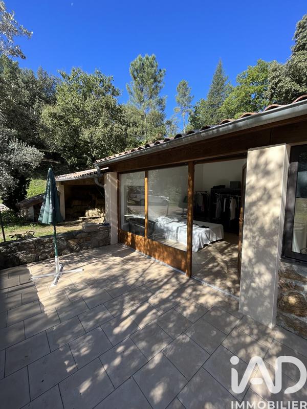 Maison - 168 m² - 6 pièces