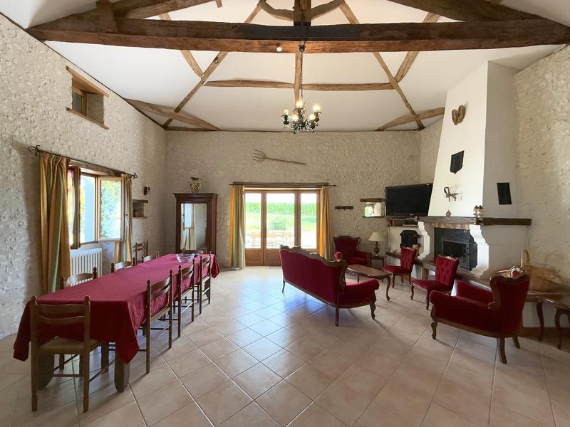 Maison - 314 m² - 10 pièces