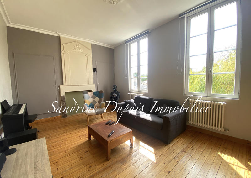 Propriété - 230 m² - 8 pièces