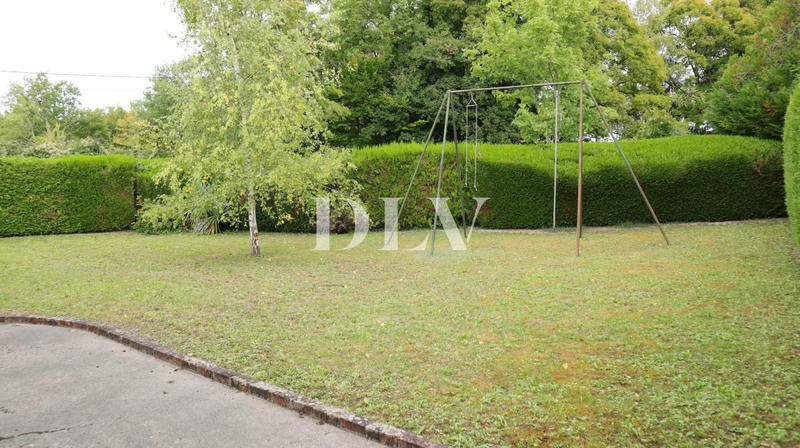 Maison - 151 m² - 5 pièces