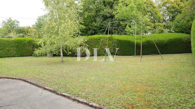 Maison - 151 m² - 5 pièces